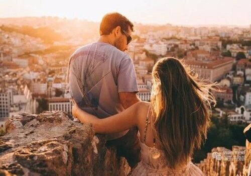 [杭州婚姻外遇调查]老婆在称体重发现了我正在一旁偷笑